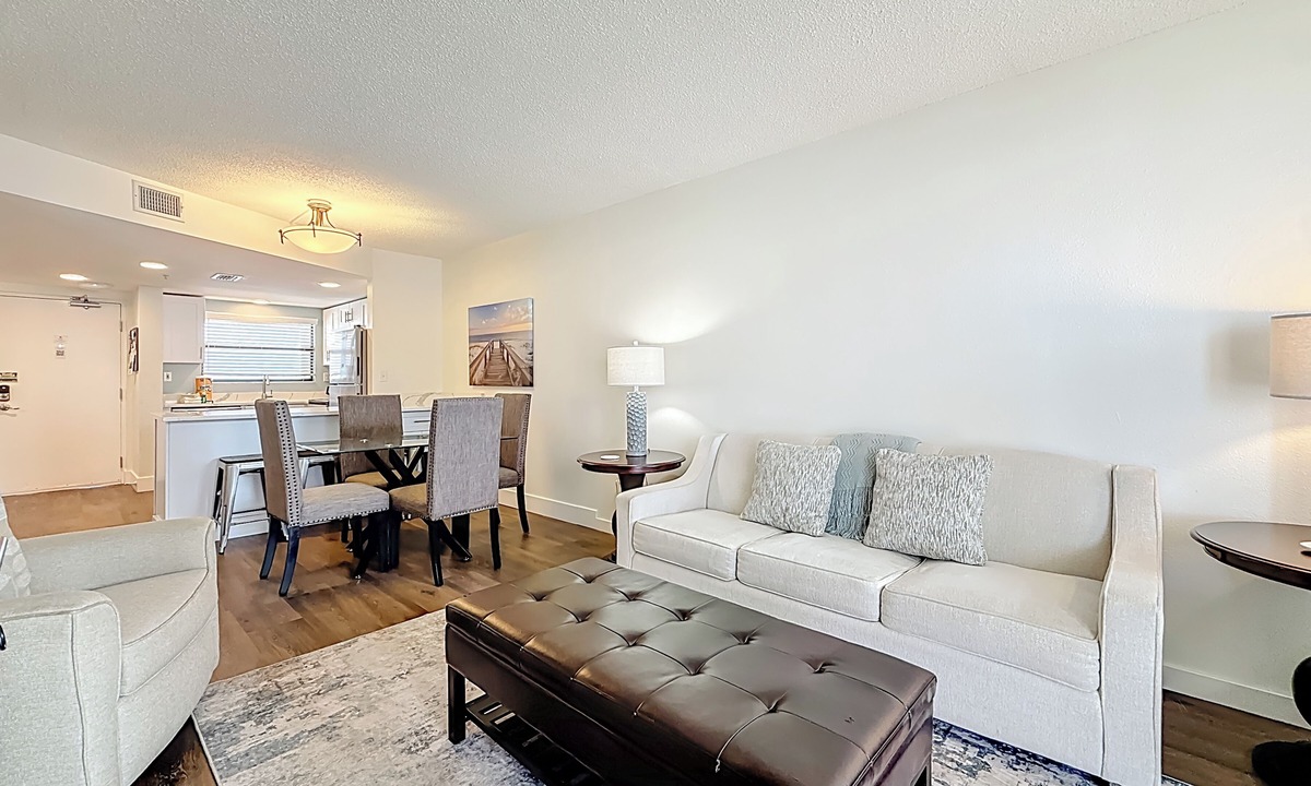 Belle Vista Condo | Bay, Beach + Pool Views | Luxurious 2 Bedroom