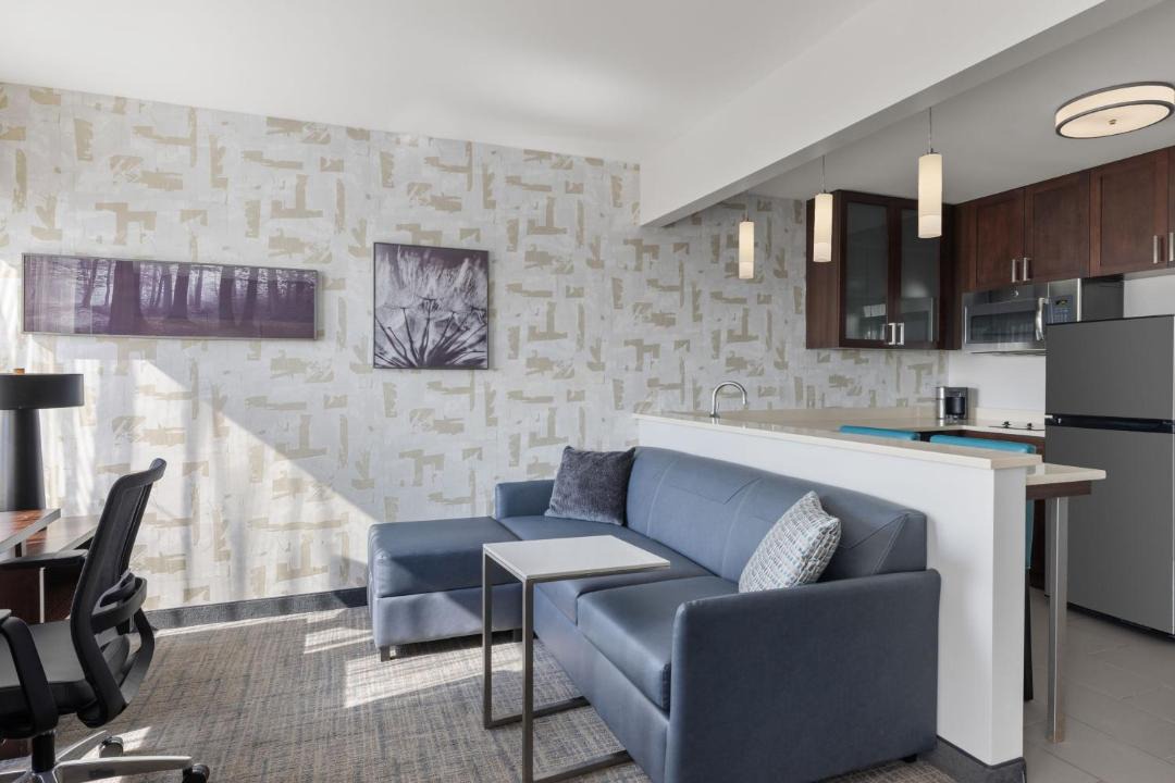 East Bronx Hotel | Residence Inn by Marriott The Bronx at Metro Center Atrium