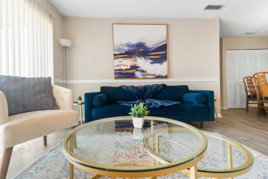 Melbourne Apartment | Chic 3BR/2BA Escape: Pool, Gym, Laundry in Unit