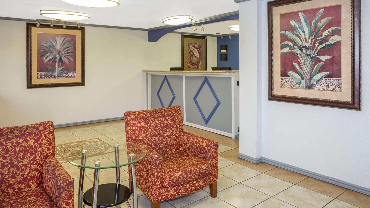 Photo of Livingroom in Fort Myers