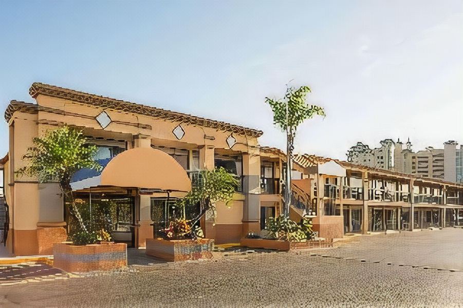 Photo of Buildings in Fort Myers