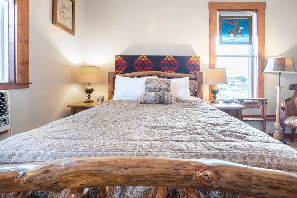 Photo of Bedroom in Arcadia Historic District