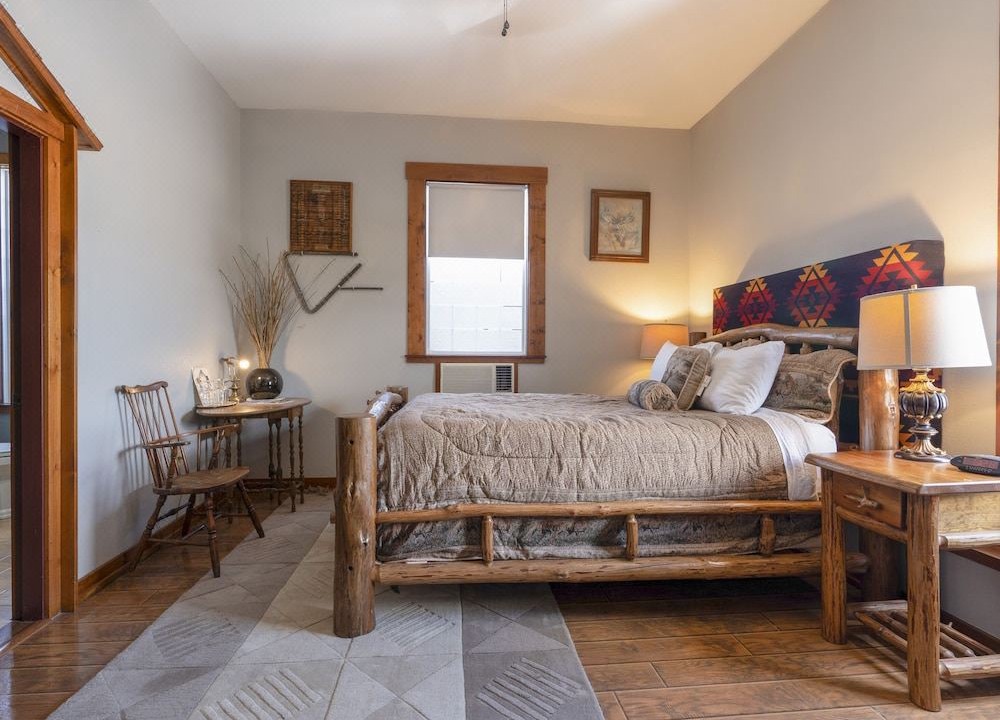 Photo of Bedroom in Arcadia Historic District