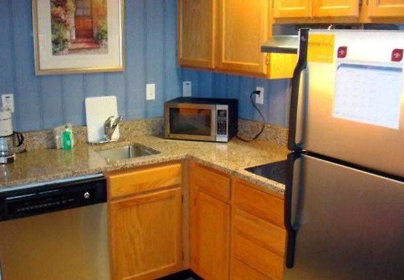 Photo of Kitchen in Villages of Palm Beach Lakes