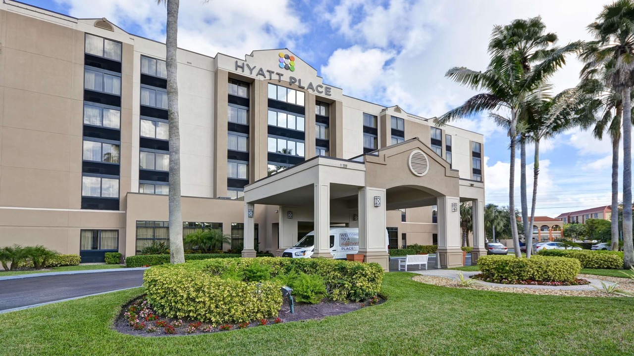 Photo of Buildings in Doral