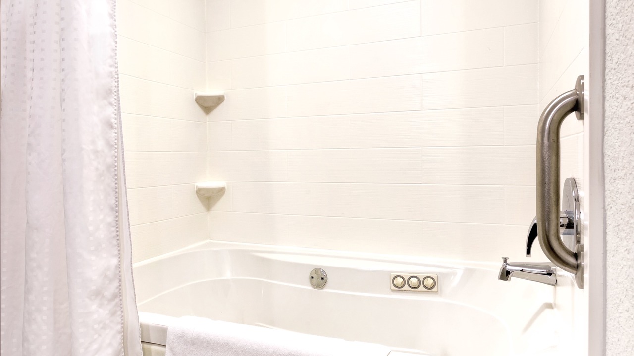 Photo of Bathroom in Arcadia