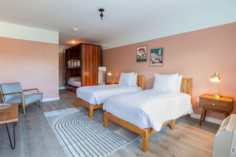 Photo of Bedroom in Northeast Miami