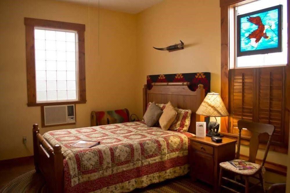 Photo of Bedroom in Arcadia Historic District