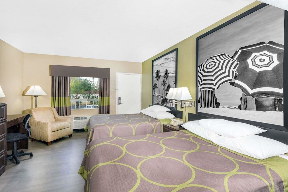 Photo of Bedroom in Indian Beach Sapphire Shores