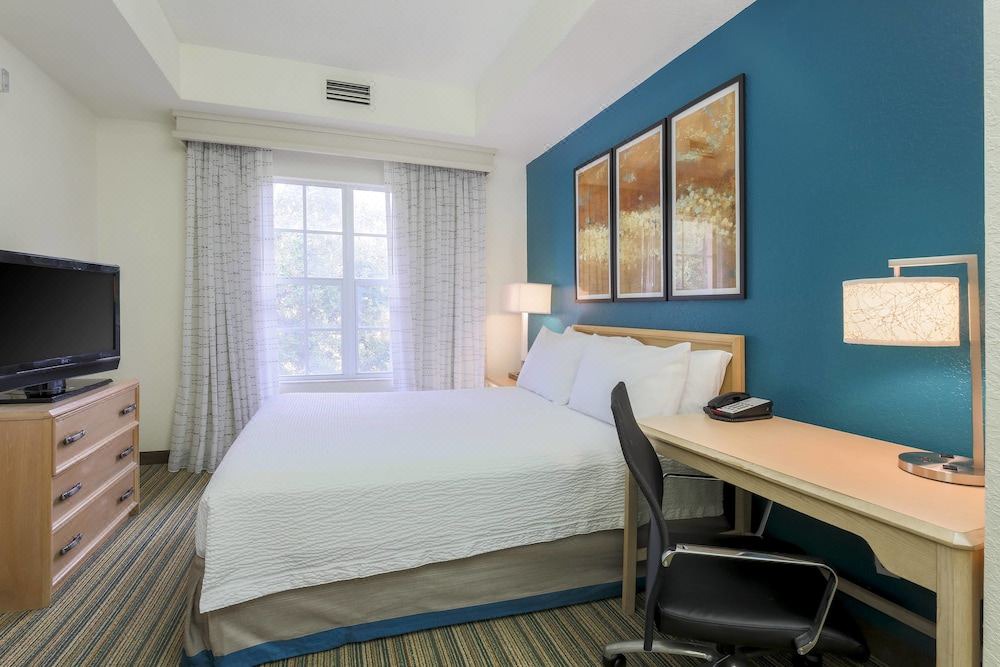 Photo of Bedroom in Villages of Palm Beach Lakes