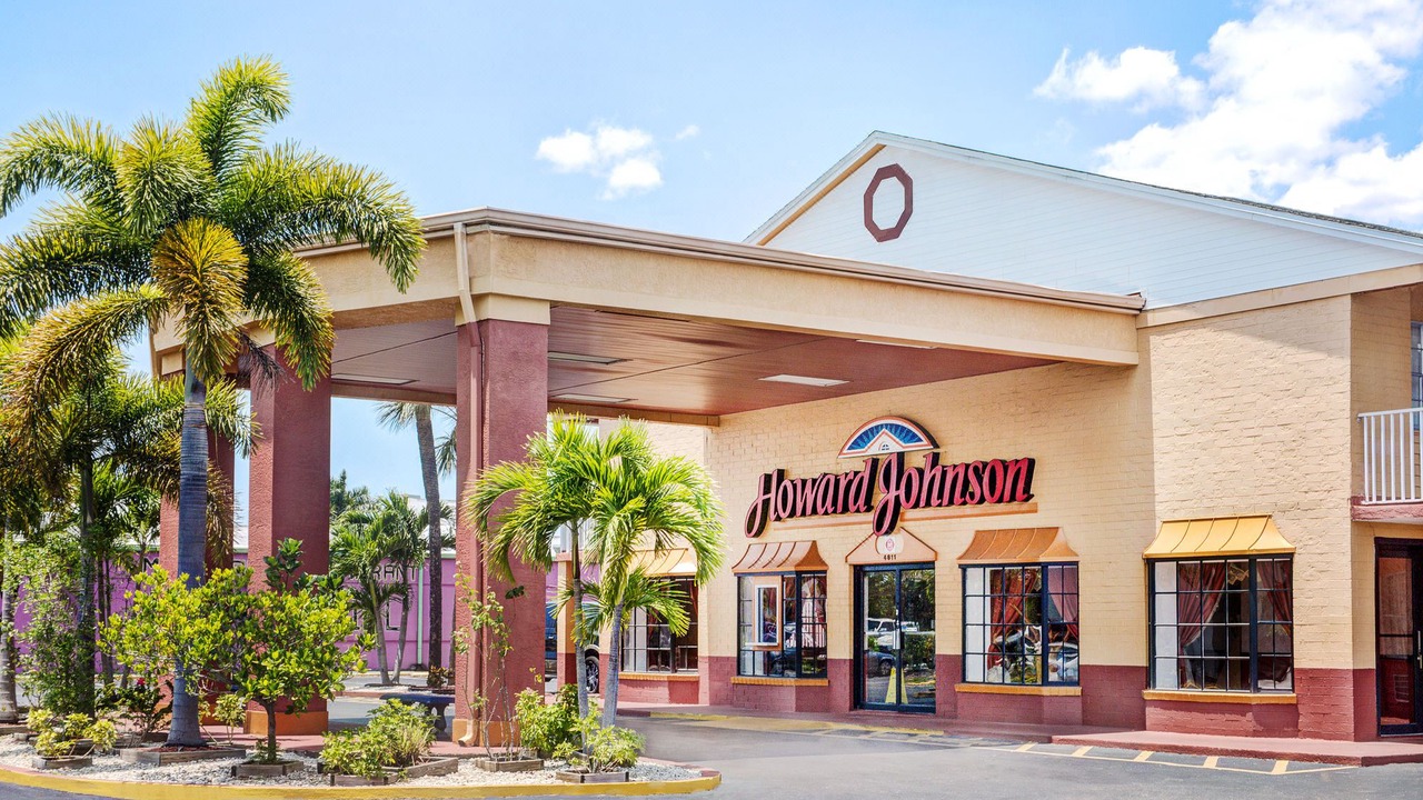 Photo of Buildings in Fort Myers