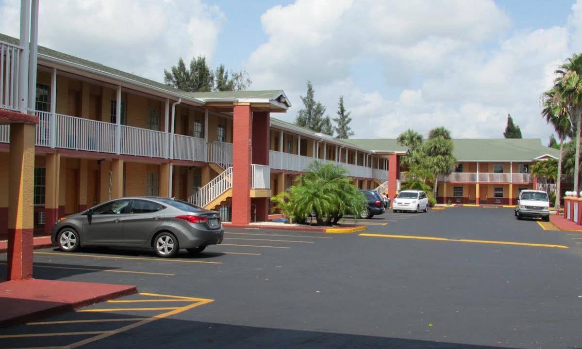 Photo of Buildings in Fort Myers