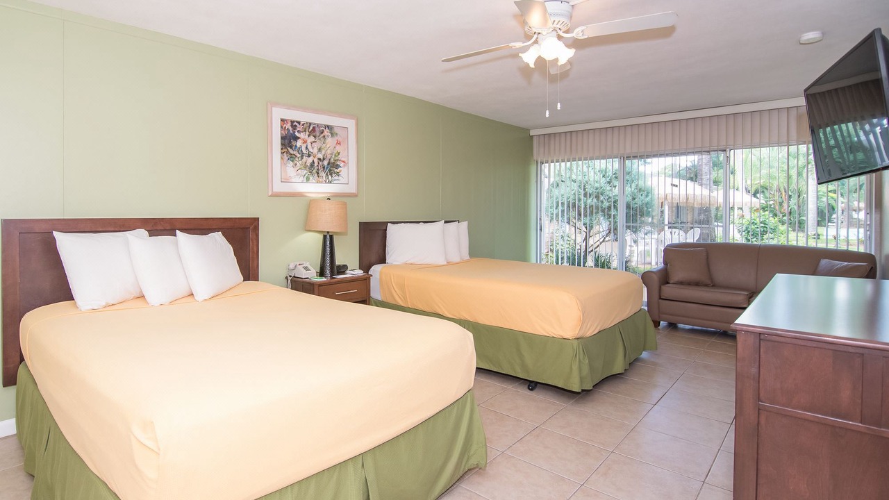 Photo of Bedroom in Palm River Estates