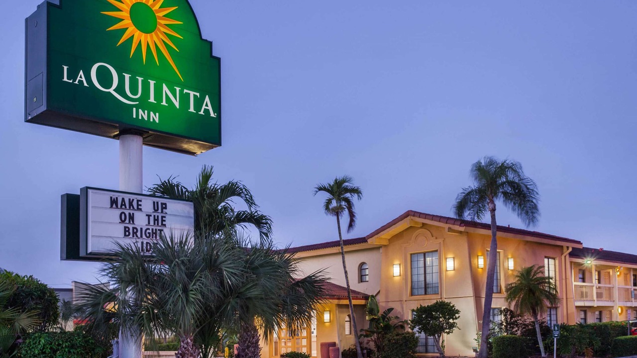 Photo of Buildings in Fort Myers