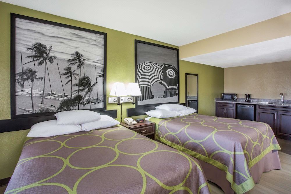 Photo of Bedroom in Indian Beach Sapphire Shores