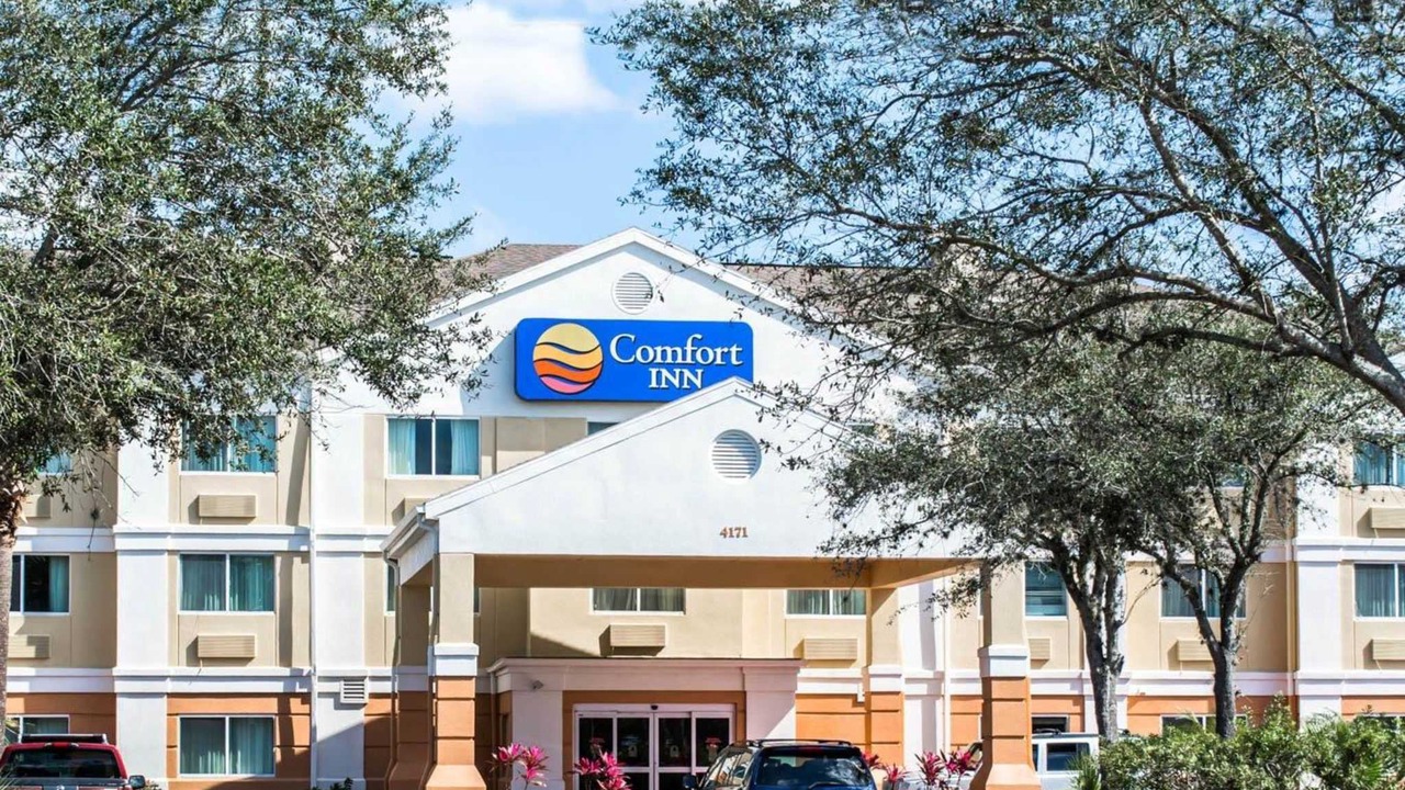 Photo of Buildings in Fort Myers