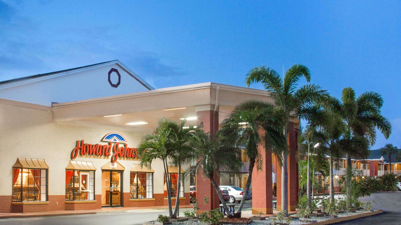 Photo of Buildings in Fort Myers