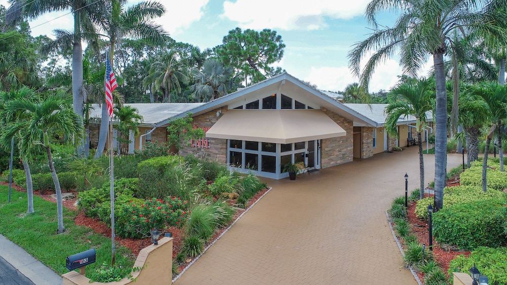 Photo of Buildings in Palm River Estates