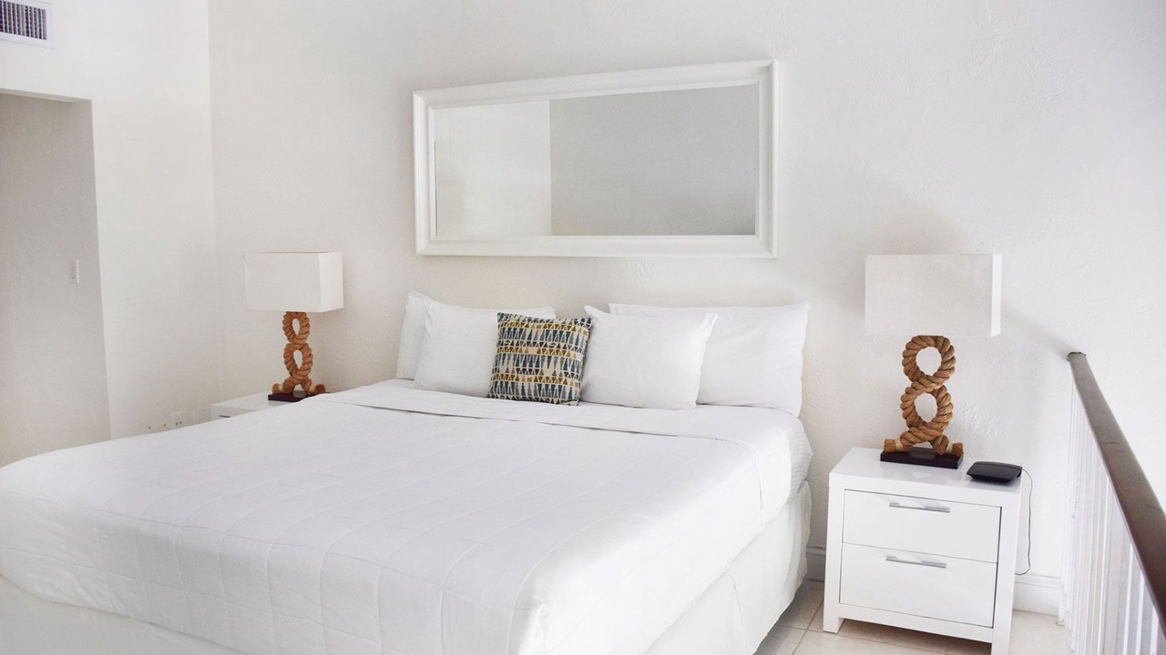 Photo of Bedroom in Key Biscayne