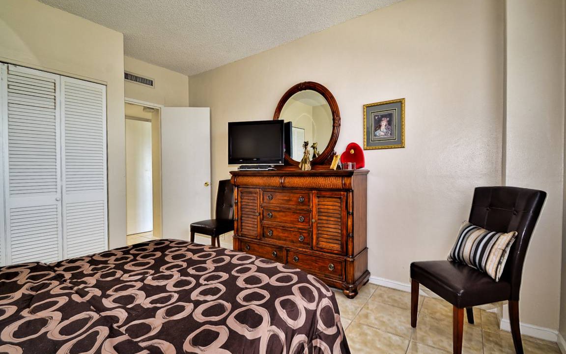 Photo of Bedroom in Clearwater Beach
