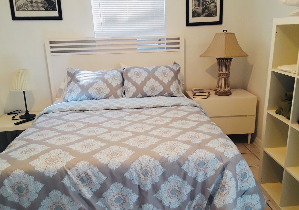 Photo of Bedroom in Allapattah