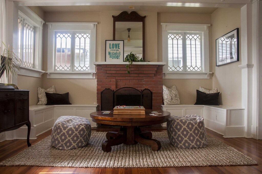 Photo of Livingroom in Historic Uptown