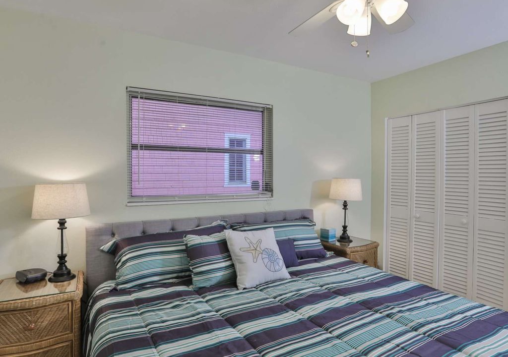 Photo of Bedroom in Gillespie Park