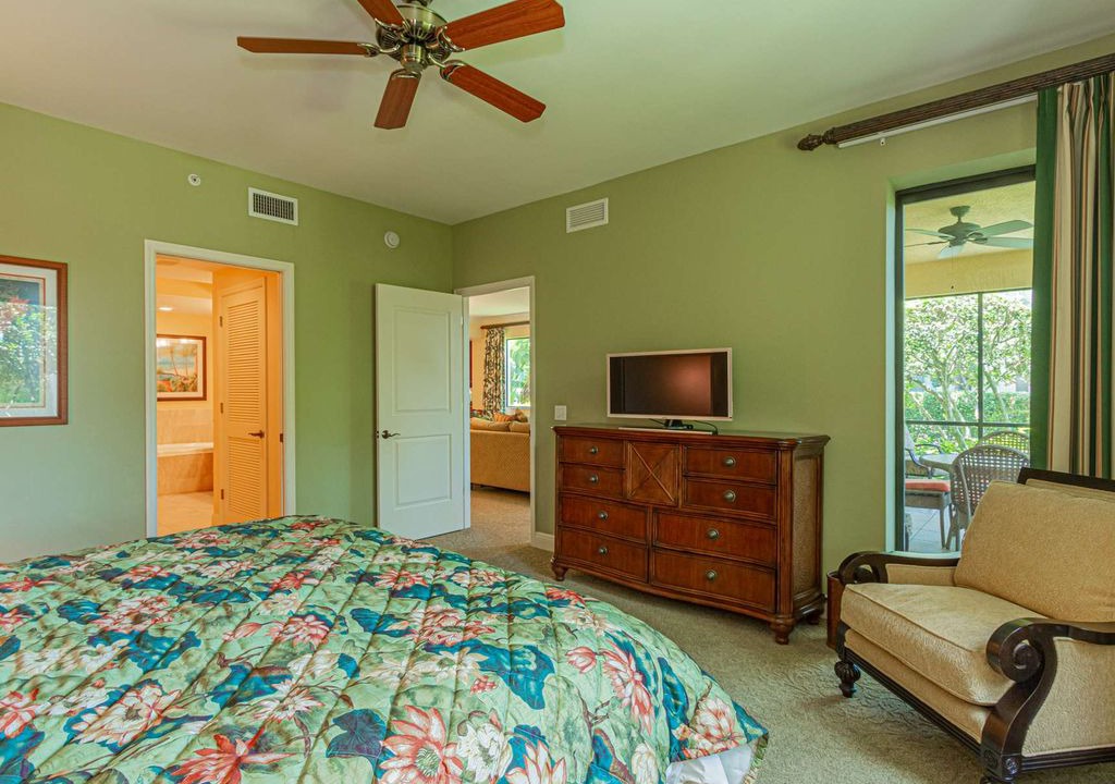 Photo of Bedroom in Royal Harbor