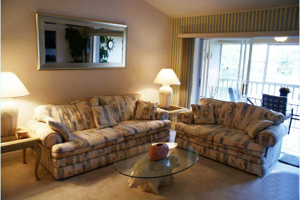 Photo of Livingroom in Palm River Estates