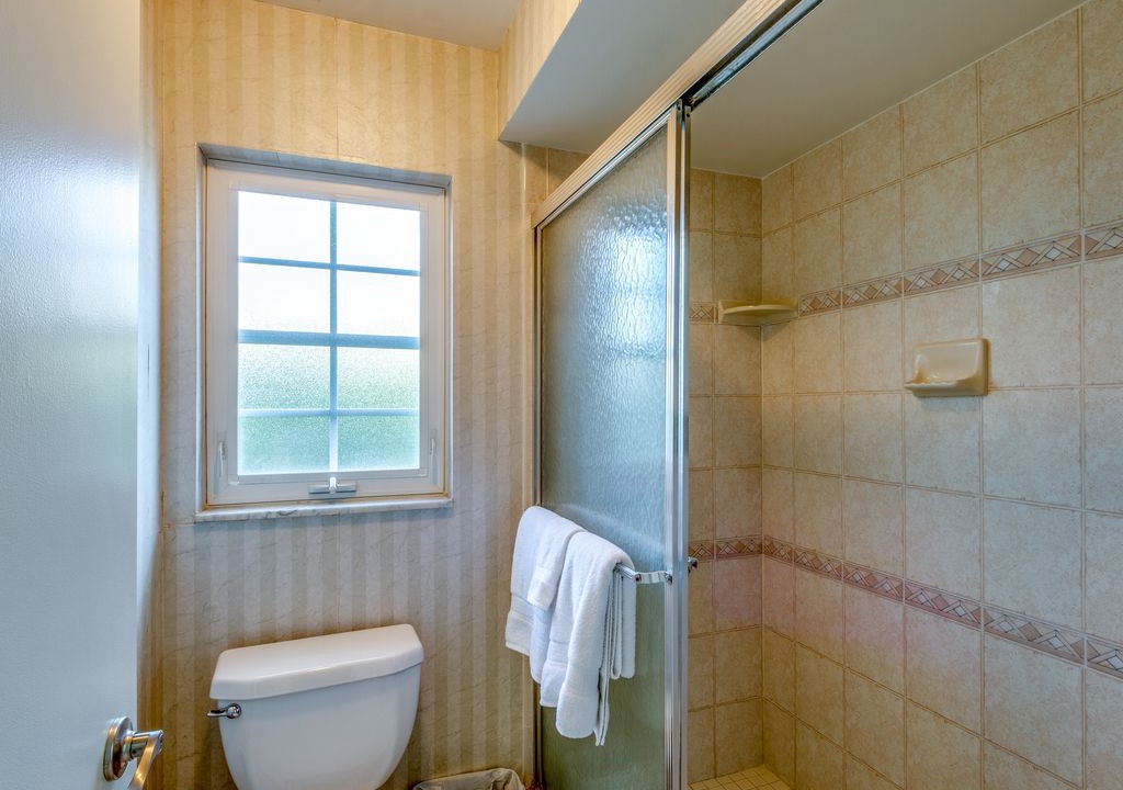 Photo of Bathroom in Island Estate