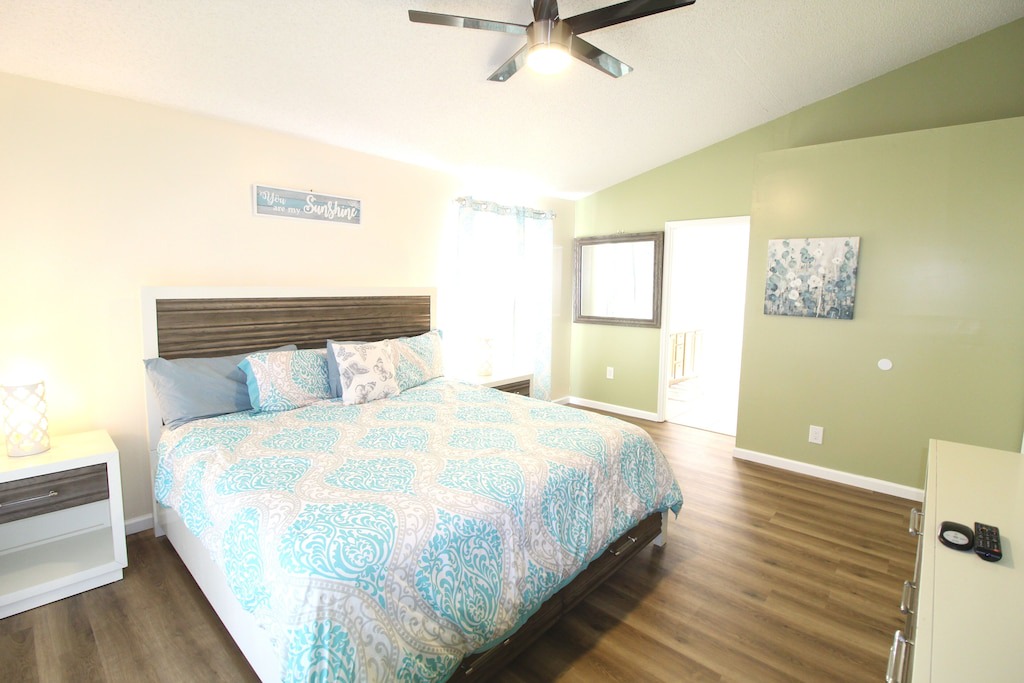 Photo of Bedroom in Creekside