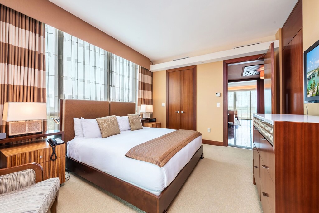 Photo of Bedroom in Bal Harbour