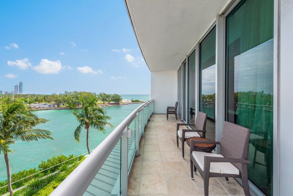 Photo of Patio Balcony in Bal Harbour