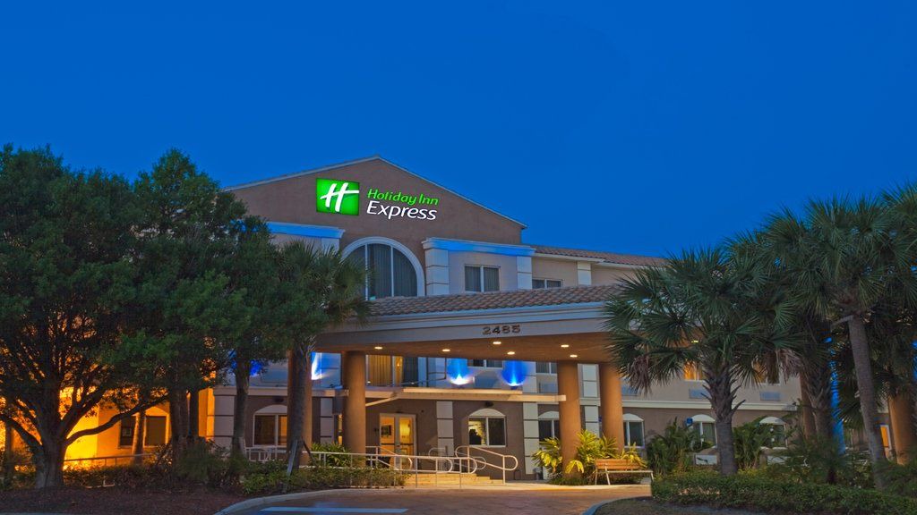 Photo of Buildings in Villages of Palm Beach Lakes