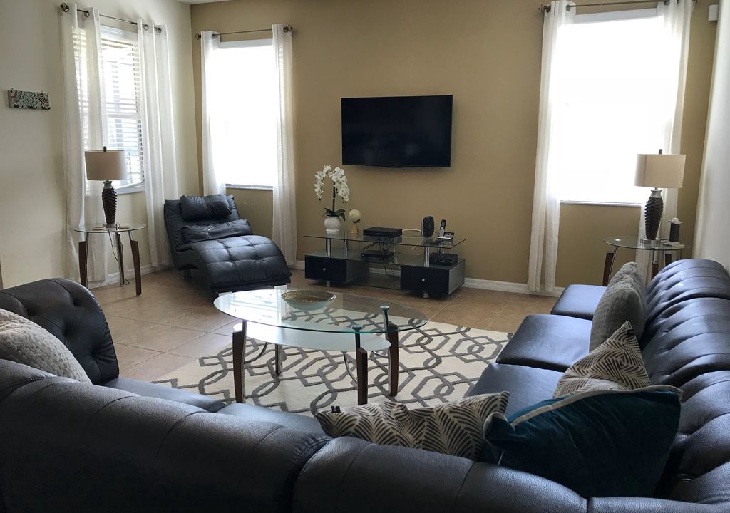 Photo of Livingroom in Veranda Palms