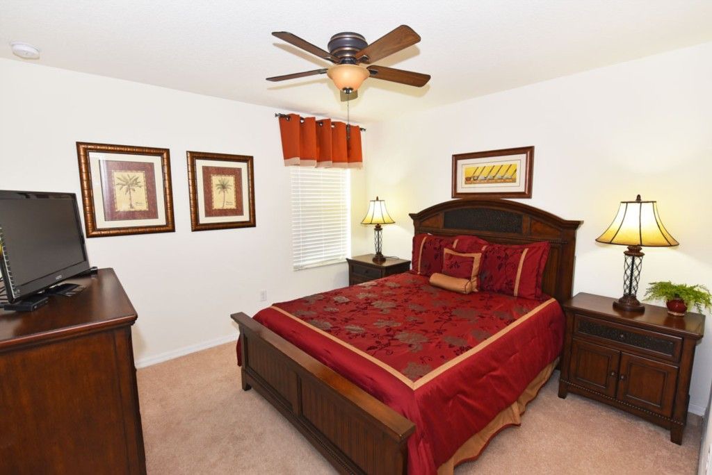 Photo of Bedroom in Veranda Palms