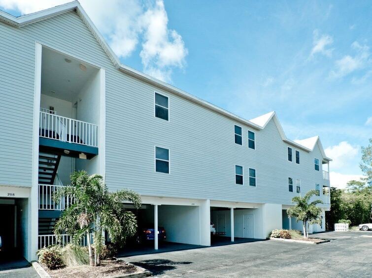 Photo of Buildings in Holmes Beach