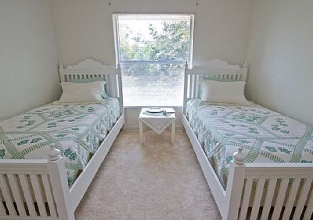 Photo of Bedroom in Palm River Estates