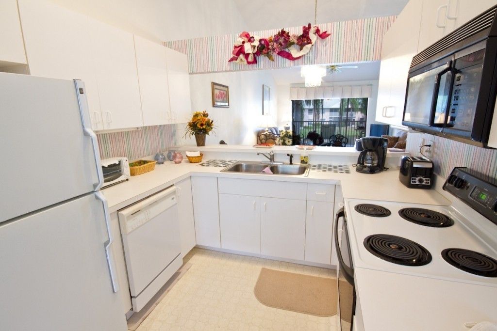 Photo of Kitchen in Palm River Estates