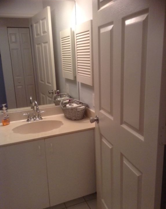 Photo of Bathroom in Palm River Estates