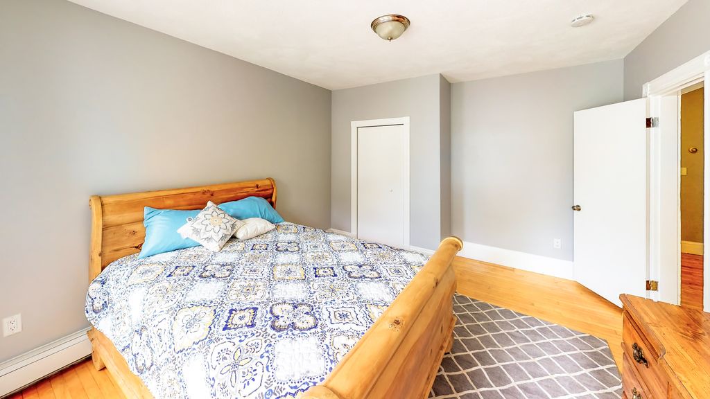 Photo of Bedroom in Palm River Estates