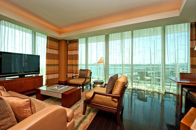 Photo of Livingroom in Bal Harbour