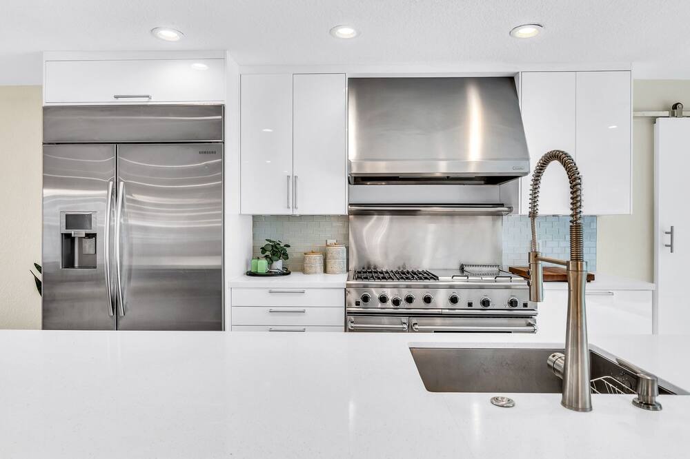 Photo of Kitchen in Lake Ida Shores