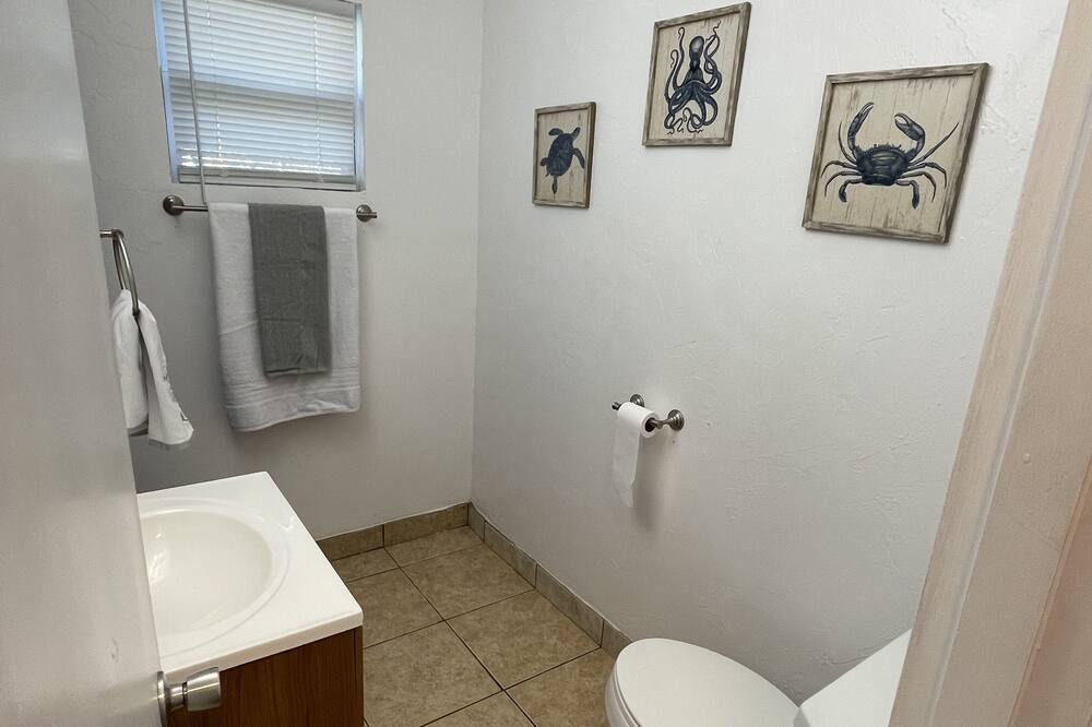 Photo of Bathroom in Englewood