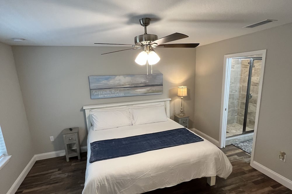 Photo of Bedroom in Bartow