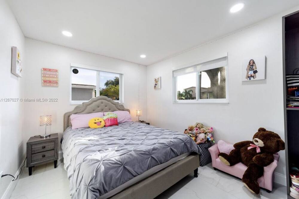 Photo of Bedroom in Boulevard Heights