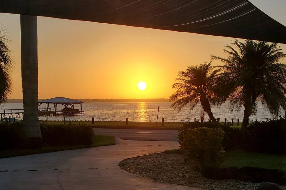 Photo of Outdoor in Sebring