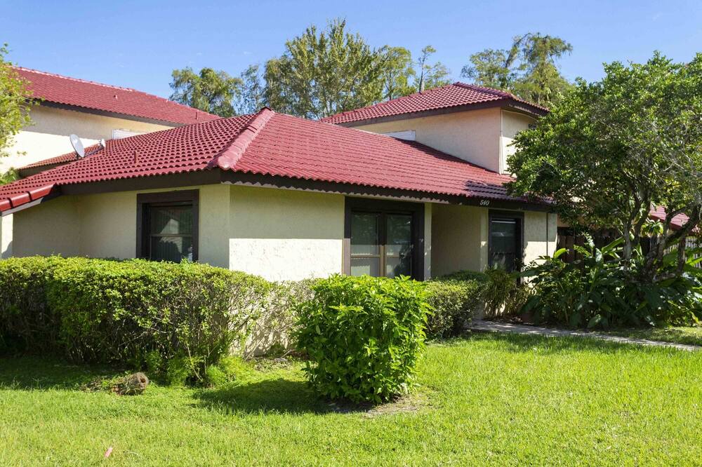 Photo of Others in Poinciana