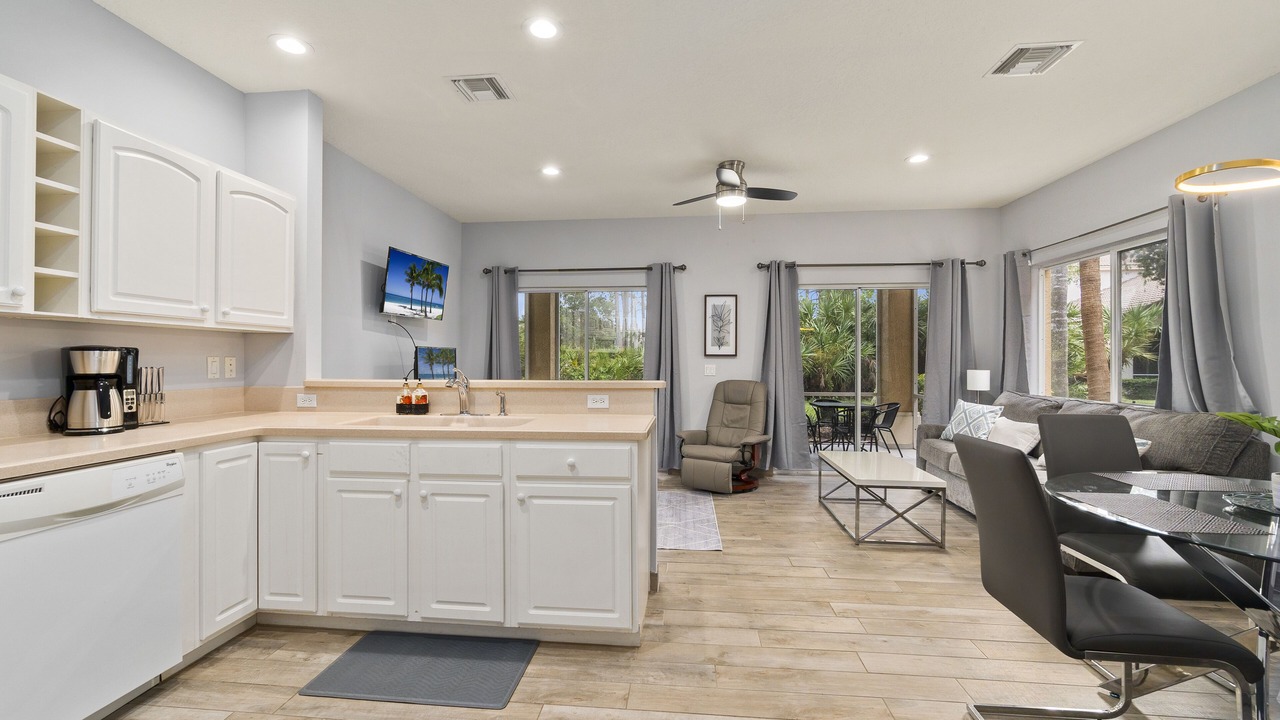 Photo of Kitchen in Port Saint Lucie