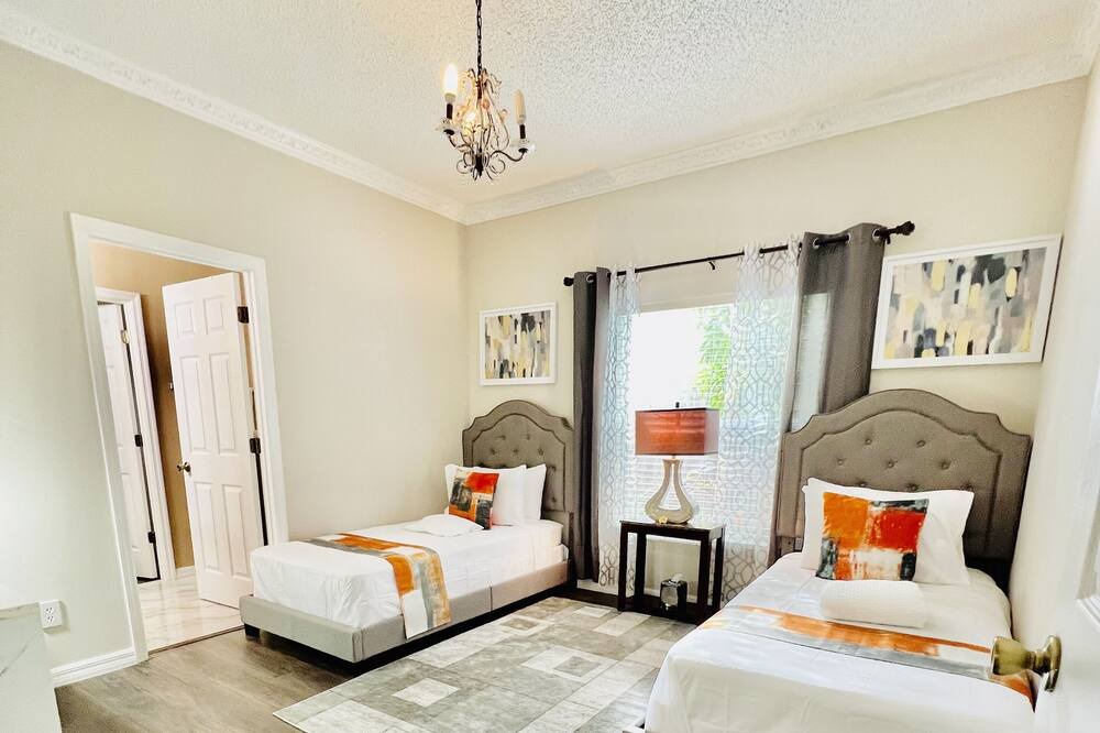 Photo of Bedroom in Port Malabar